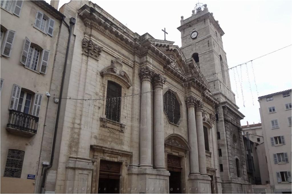 TOULON - 2 CATHEDRALE STE MARIE DE LA SEDS.JPG